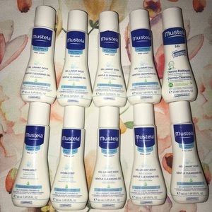 Mustela Cleansing Gel and Body Lotions Lot of TEN